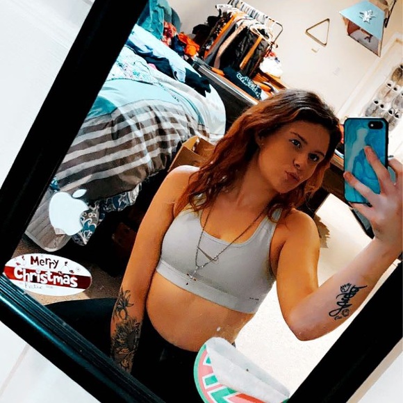 Meet your Posher, Katelyn - Picture 1 of 1